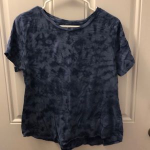 3 old navy tshirts